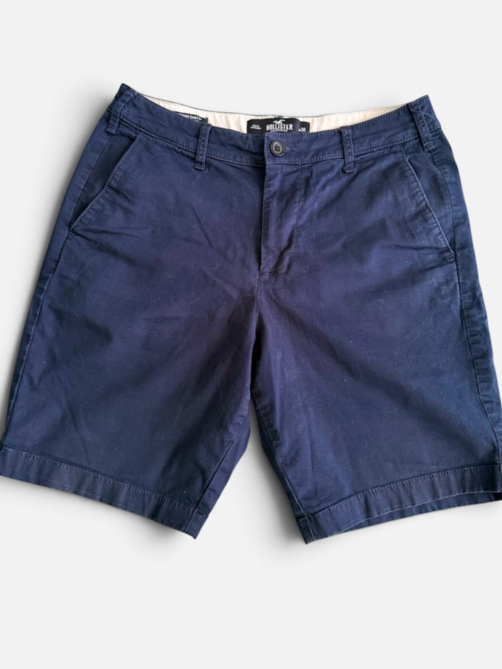 Hollister Men’s Dark Navy Flat-Front Chino Shorts